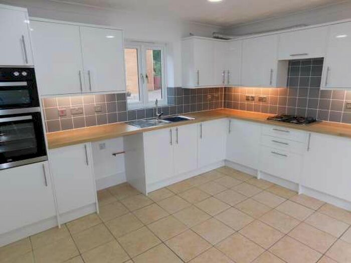 4 Bedroom Detached House To Rent In Normanton Road, Crowland, PE6