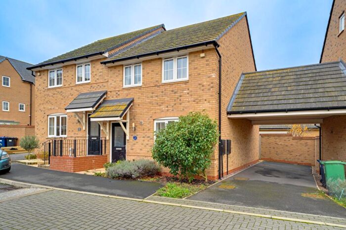 3 Bedroom Semi Detached House To Rent In Brudenell, Godmanchester, PE29