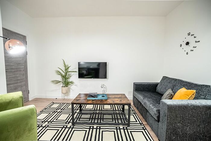 2 Bedroom Flat To Rent In Broadway, Peterborough, PE1