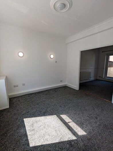 2 Bedroom Property To Rent In Kilburn Street, Shildon, DL4