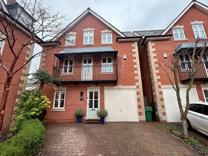 3 Bedroom Detached House To Rent In Chancery Mews, Bromsgrove, Worcestershire, B60