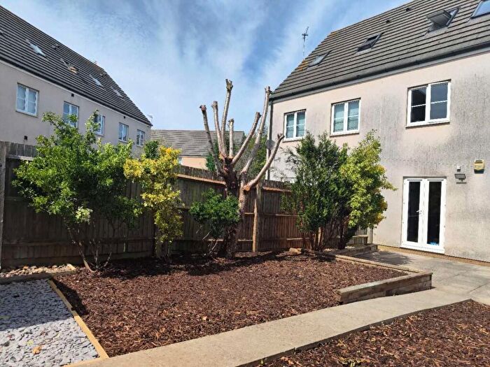 5 Bedroom Town House To Rent In College Way, BS34