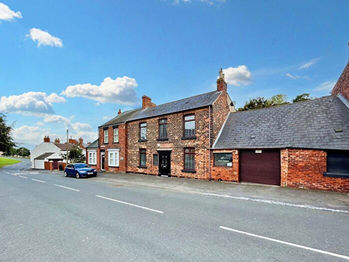 4 Bedroom Cottage For Sale In Stockton Road, Easington, Peterlee, Durham, SR8