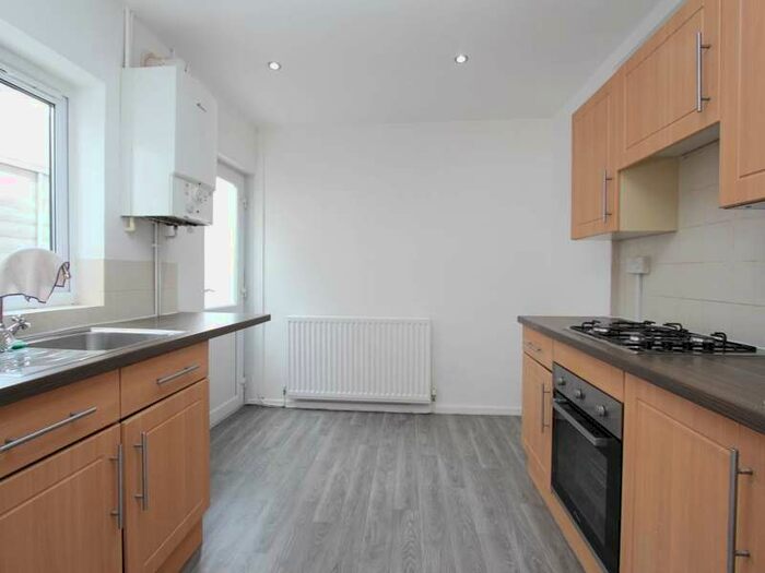 3 Bedroom House To Rent In Castle Street, Barry, Vale Of Glamorgan, CF62