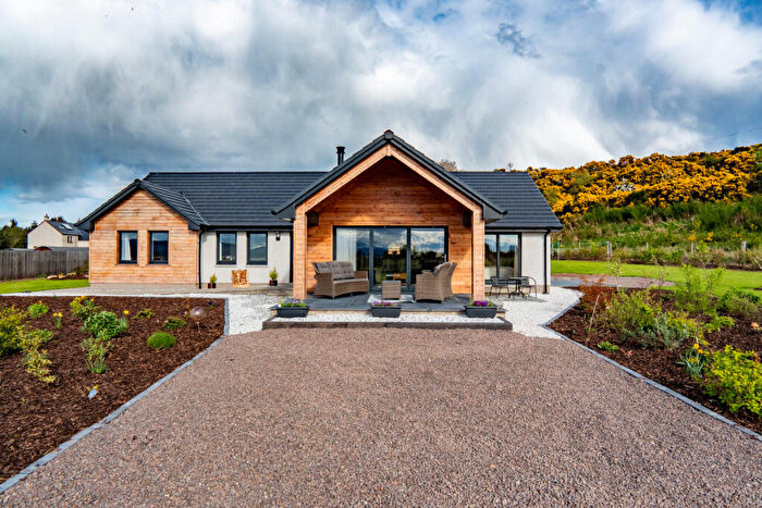 3 Bedroom Detached Bungalow For Sale In Lower Pitcalnie, Tain, IV19