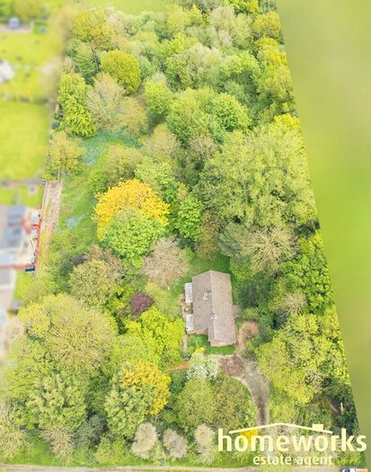 4 Bedroom Land For Sale In The Drift, NR20