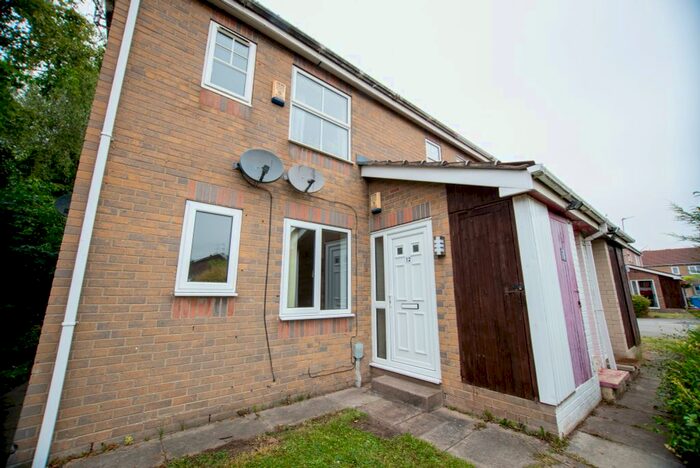1 Bedroom Flat To Rent In Broadley Close, Hull, HU9