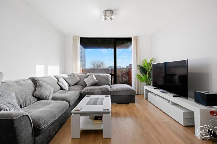 1 Bedroom Flat For Sale In Carriage House, Leyton Road, Stratford, E15