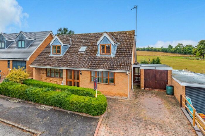 4 Bedroom Detached House For Sale In Broadlands, Pitsford, Northamptonshire, NN6