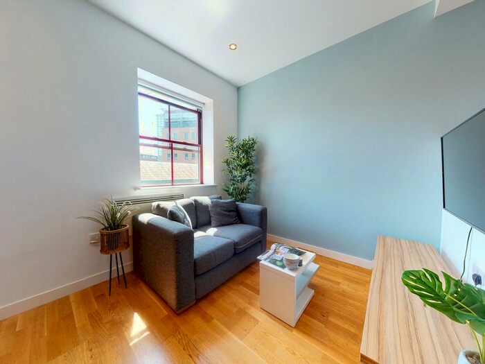 Studio To Rent In Great George Street, Leeds, West Yorkshire, LS1