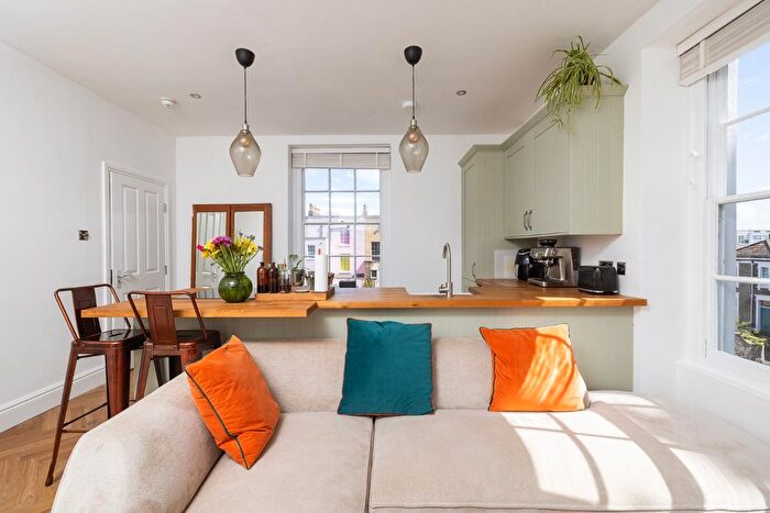 1 Bedroom Flat For Sale In Apsley Villas, Kingsdown, BS6