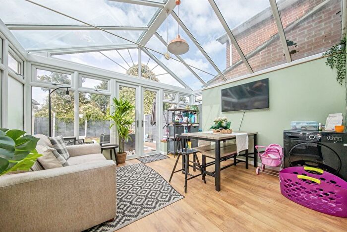 3 Bedroom Semi-detached House For Sale In The Vineway, Harwich, CO12