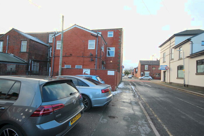 2 Bedroom Apartment To Rent In Chorley New Road, Horwich, Bolton, BL6
