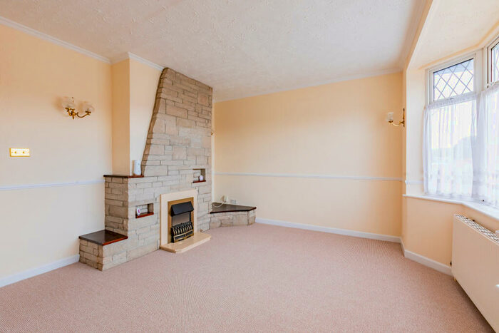3 Bedroom Bungalow For Sale In Risdale Road, Ashton Vale, Bristol, BS3