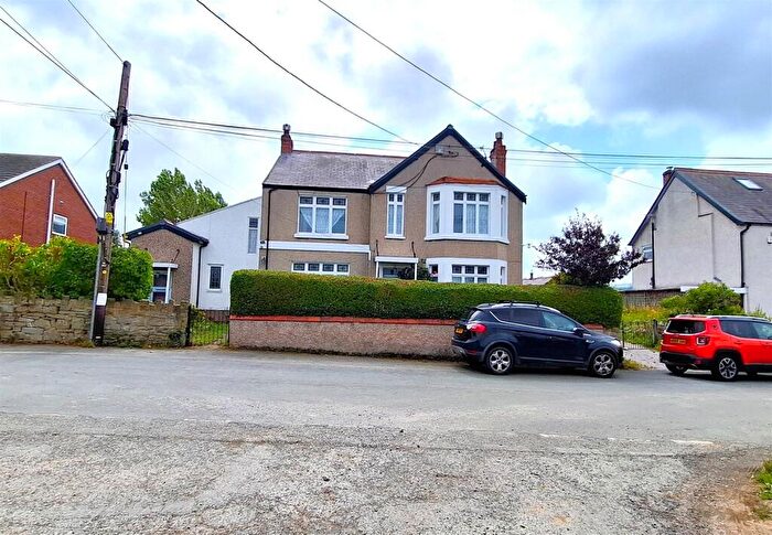 6 Bedroom Property For Sale In Picton Road, Penyffordd, Holywell, CH8