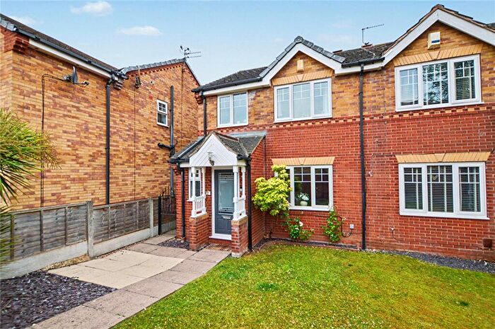 3 Bedroom Semi Detached House For Sale In Hopefield Place, Rothwell, Leeds, West Yorkshire, LS26
