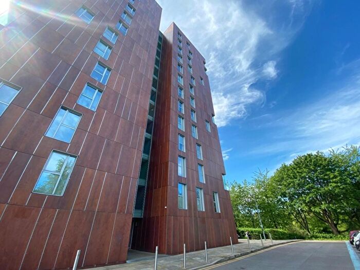 1 Bedroom Flat To Rent In Emmeline Apartments, Dalton Street, Manchester, M40
