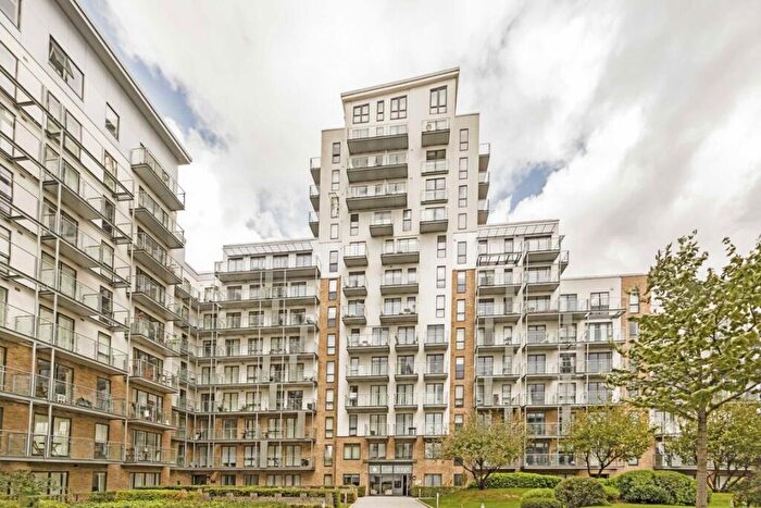 1 Bedroom Flat To Rent In Seven Sea Gardens, Devon Road, E3