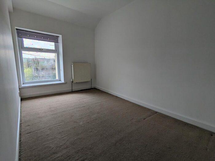 3 Bedroom End Of Terrace House For Sale In School Street, Tonyrefail, Porth, CF39