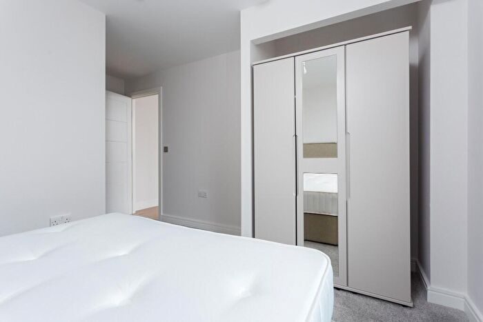 1 Bedroom Flat To Rent In Stockdale House, Victoria Road, Leeds, West Yorkshire, LS6