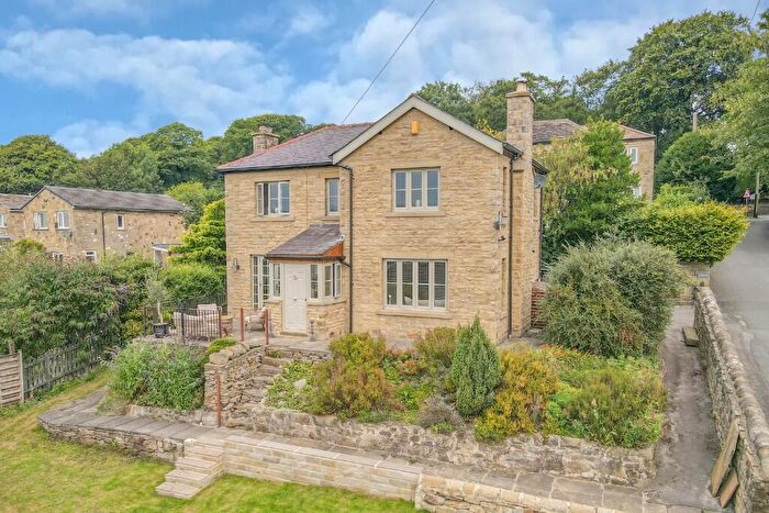3 Bedroom Detached House For Sale In Hillcrest, Starkey Lane, Farnhill, BD20