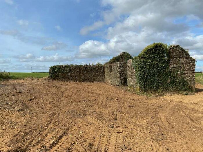 Barn Conversion Character Property For Sale In Near South Cornish Coast, TR2