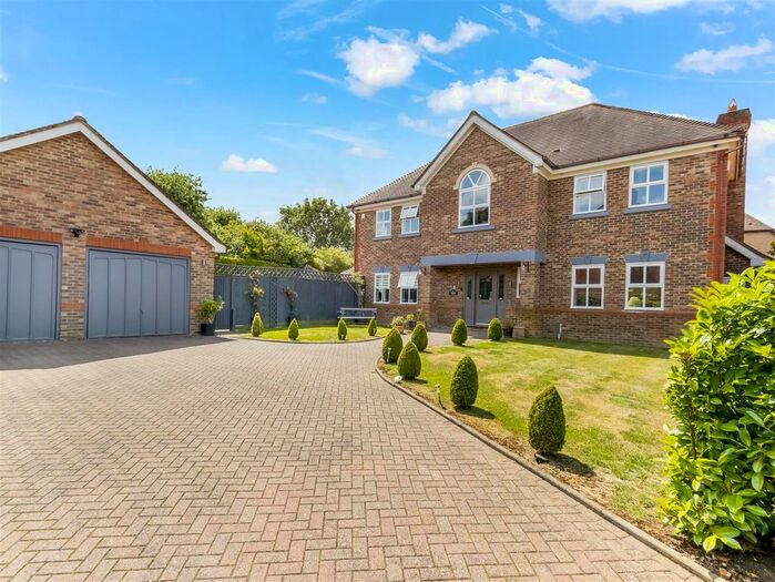5 Bedroom Detached House For Sale In Bluebell Drive, St James Hamlet, Goffs Oak, EN7