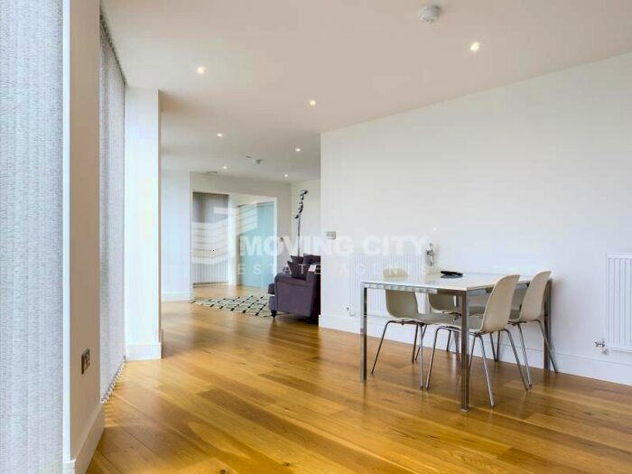 2 Bedroom Flat To Rent In City West Tower, High Street, Stratford, E15