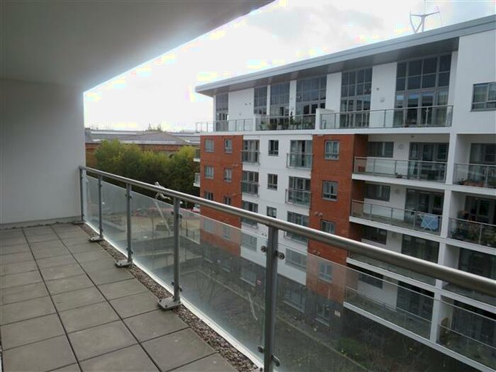 2 Bedroom Apartment To Rent In Lonsdale, Wolverton, Milton Keynes, MK12