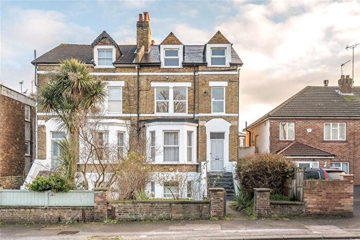 1 Bedroom Flat To Rent In Clarendon Rise, London, SE13