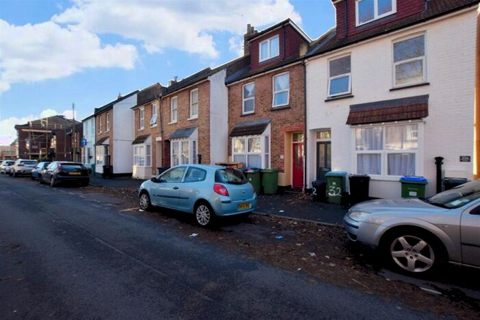 4 Bedroom Terraced House To Rent In William Street, Bognor Regis, PO21