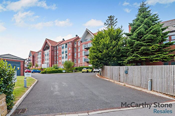 2 Bedroom Flat For Sale In Sycamore Court Filey Road, Scarborough, YO11