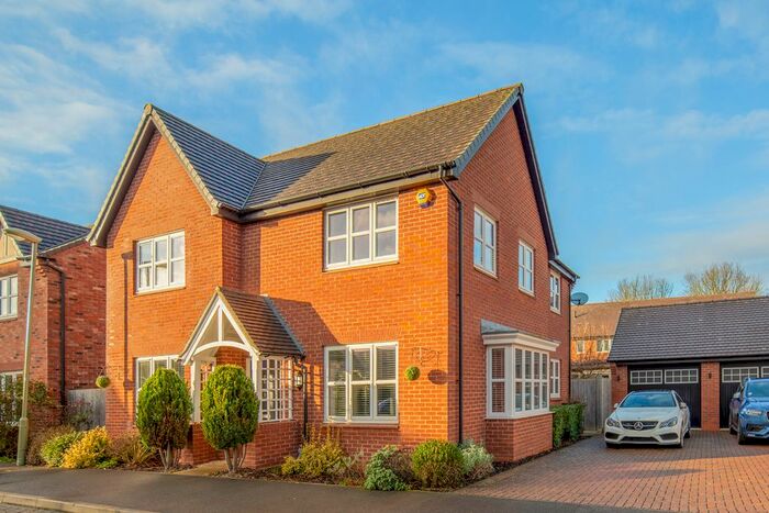 4 Bedroom Detached House For Sale In Springfields, Ambrosden, Bicester, OX25