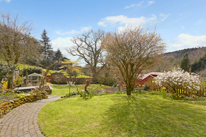 3 Bedroom Link Detached House To Rent In Abinger Road, Coldharbour, RH5