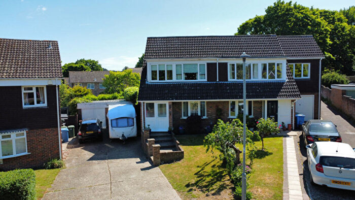 3 Bedroom Semi-Detached House For Sale In Staplehurst, Bracknell, Berkshire, RG12