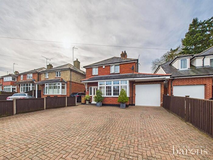 3 Bedroom Detached House For Sale In Eastrop Lane, Basingstoke, RG21
