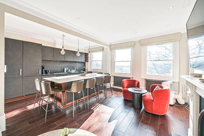 4 Bedroom Flat To Rent In Fellows Road, Swiss Cottage, London, NW3