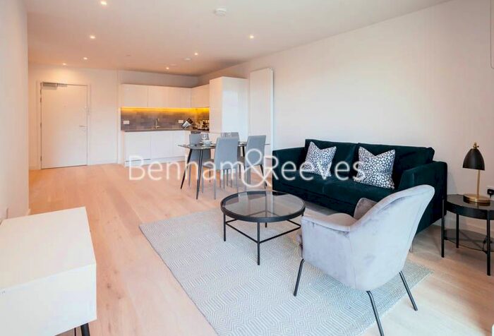 1 Bedroom Flat To Rent In John Cabot House, Clippers Street, E16