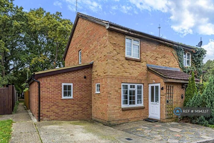 3 Bedroom Semi-Detached House To Rent In Erica Court, Woking, GU22