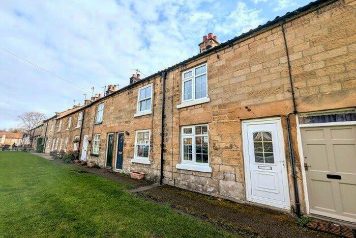 2 Bedroom Cottage To Rent In West End, Northallerton, DL6