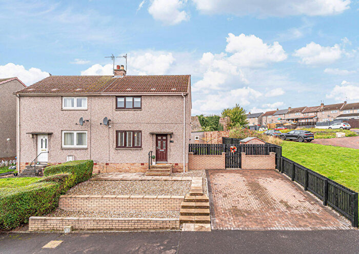 2 Bedroom Semi-Detached Villa For Sale In Cawdor Crescent, Kirkcaldy, KY2