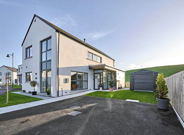 4 Bedroom Detached House For Sale In Whitehem Gardens, Killinchy, BT23