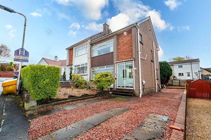 3 Bedroom Semi-Detached House For Sale In Parkview Drive, Coatbridge, ML5