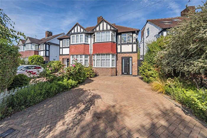 3 Bedroom Semi-Detached House For Sale In Ancaster Crescent, New Malden, KT3