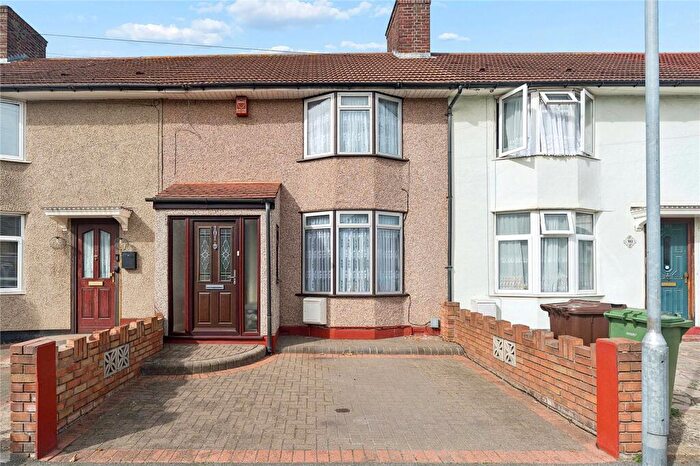 3 Bedroom Terraced House For Sale In Maxey Road, Dagenham, RM9