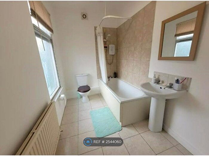 2 Bedroom Terraced House To Rent In Myrtle Road, Sheffield, S2