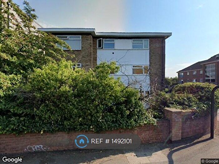 1 Bedroom Flat To Rent In Worple Road, Raynes Park, SW20
