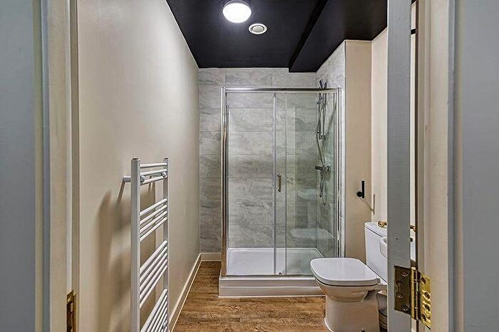 2 Bedroom Apartment To Rent In Golf Open - Coronation Walk - Sleeps, PR8