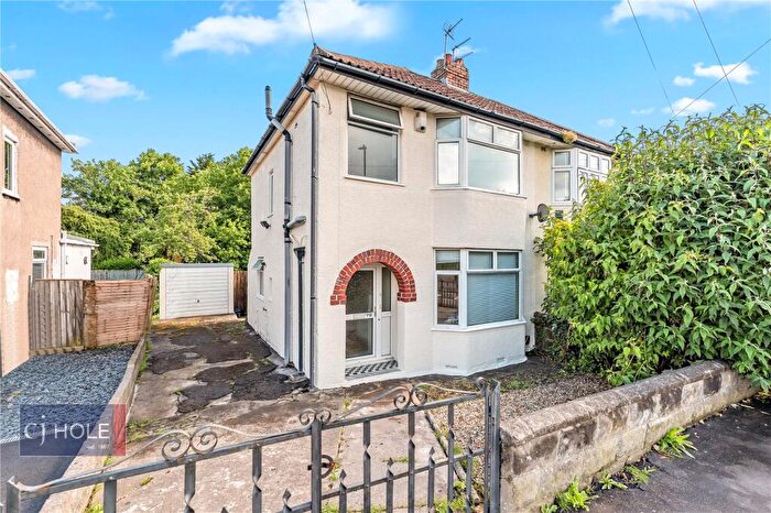 4 Bedroom Semi-Detached House To Rent In Wades Road, Filton, Bristol, BS34