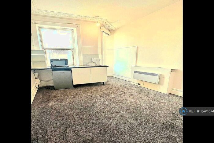 1 Bedroom Flat To Rent In St Michael&#S Rd, Bournemouth, BH2